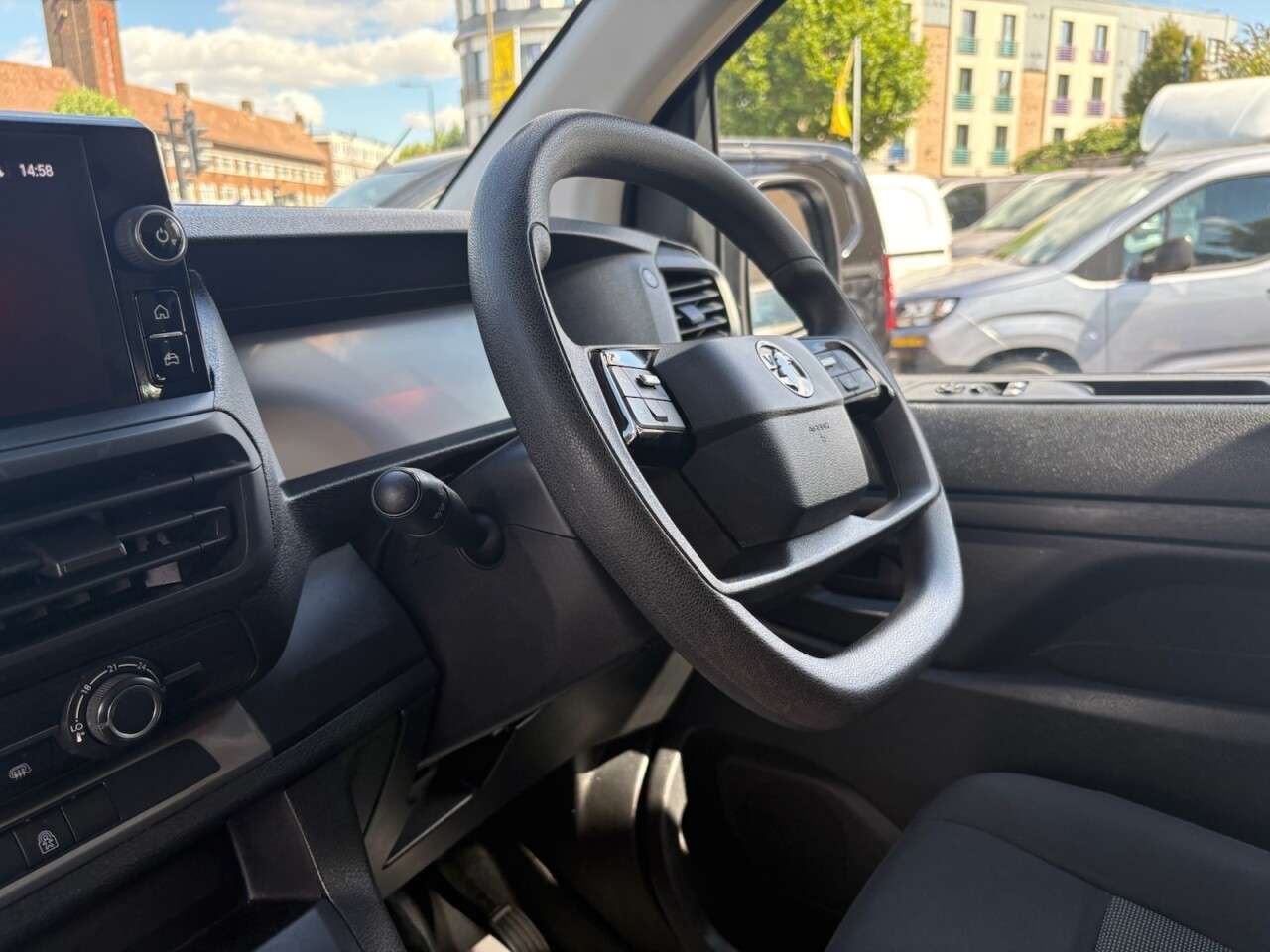 2024 VAUXHALL VIVARO 2024 VAUXHALL VIVARO