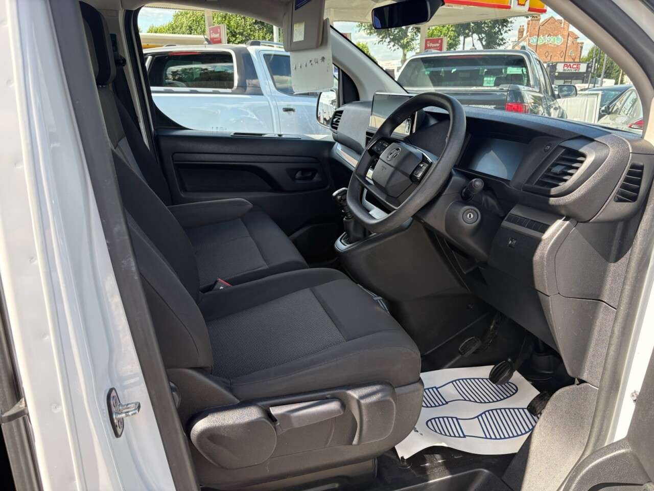 2024 VAUXHALL VIVARO 2024 VAUXHALL VIVARO