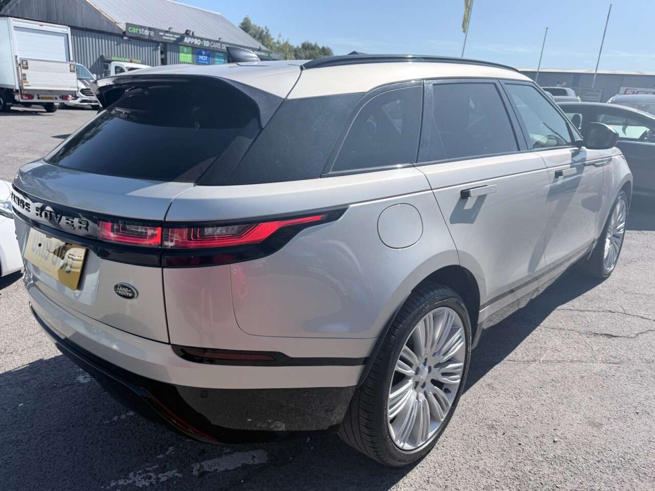 2019 LAND ROVER RANGE ROVER VELAR 2019 LAND ROVER RANGE ROVER VELAR