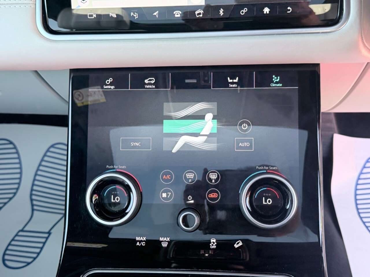 2019 LAND ROVER RANGE ROVER VELAR 2019 LAND ROVER RANGE ROVER VELAR