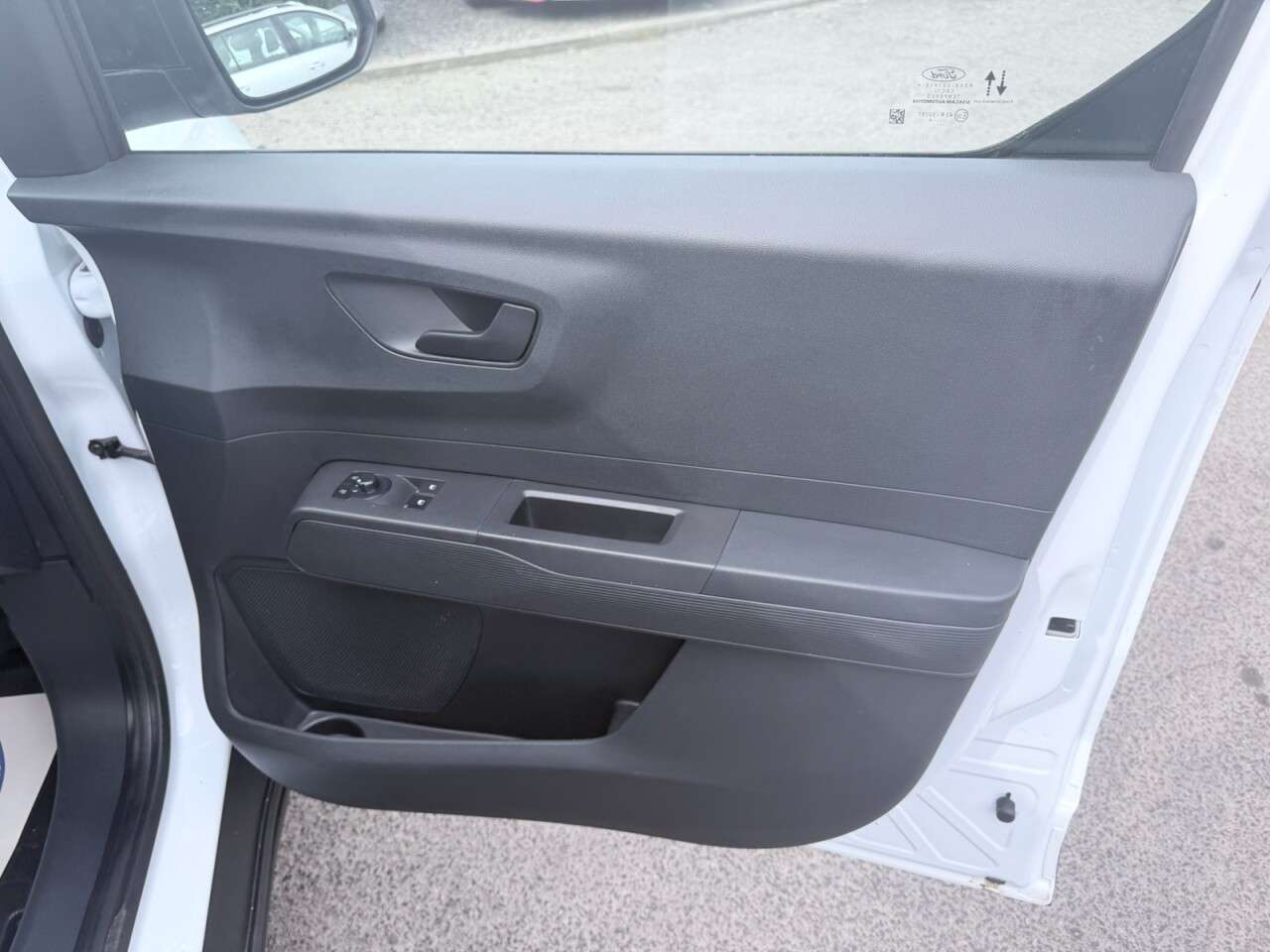 2024 FORD TRANSIT COURIER 2024 FORD TRANSIT COURIER