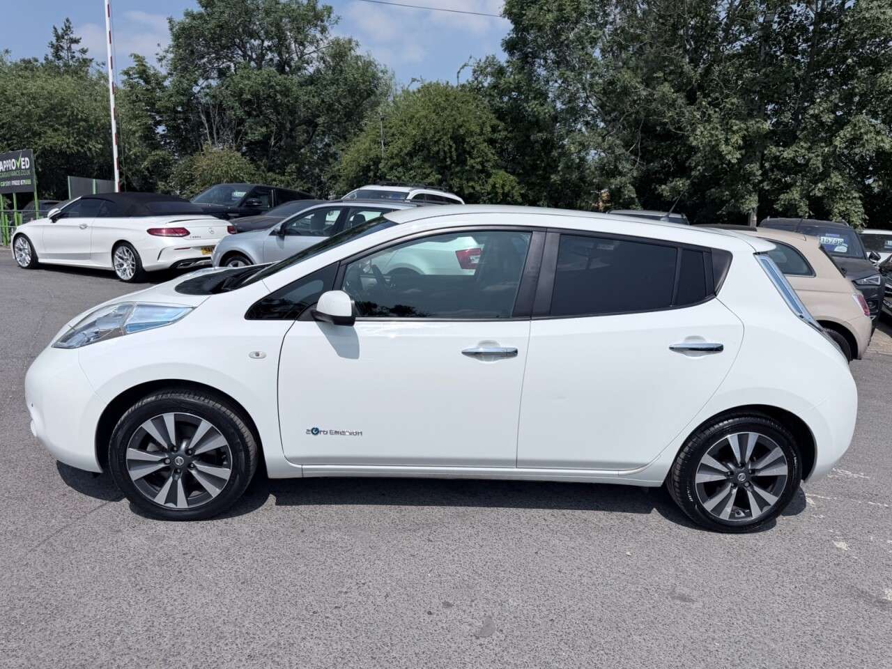 2017 NISSAN LEAF 2017 NISSAN LEAF