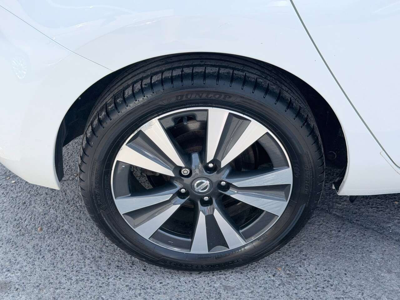2017 NISSAN LEAF 2017 NISSAN LEAF
