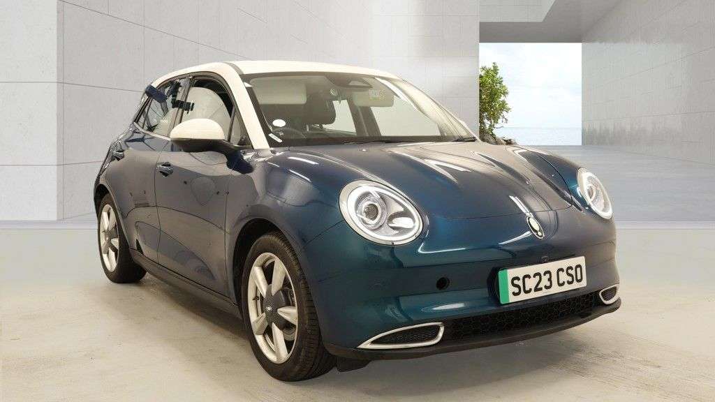 A 2023 GWM FUNKY CAT Green 48kWh First Edition hatchback, 7,600 miles, Electric Automatic, 18in A 2023 GWM FUNKY CAT Green 48kWh First Edition hatchback, 7,600 miles, Electric Automatic, 18in