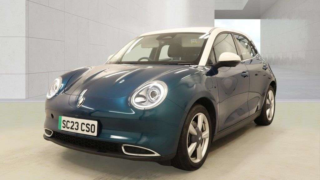 A 2023 GWM FUNKY CAT Green 48kWh First Edition hatchback, 7,600 miles, Electric Automatic, 18in A 2023 GWM FUNKY CAT Green 48kWh First Edition hatchback, 7,600 miles, Electric Automatic, 18in