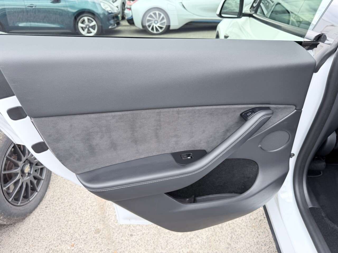 2023 TESLA MODEL Y 2023 TESLA MODEL Y