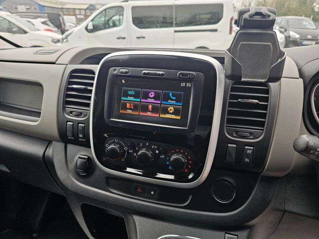 2019 RENAULT TRAFIC 2019 RENAULT TRAFIC