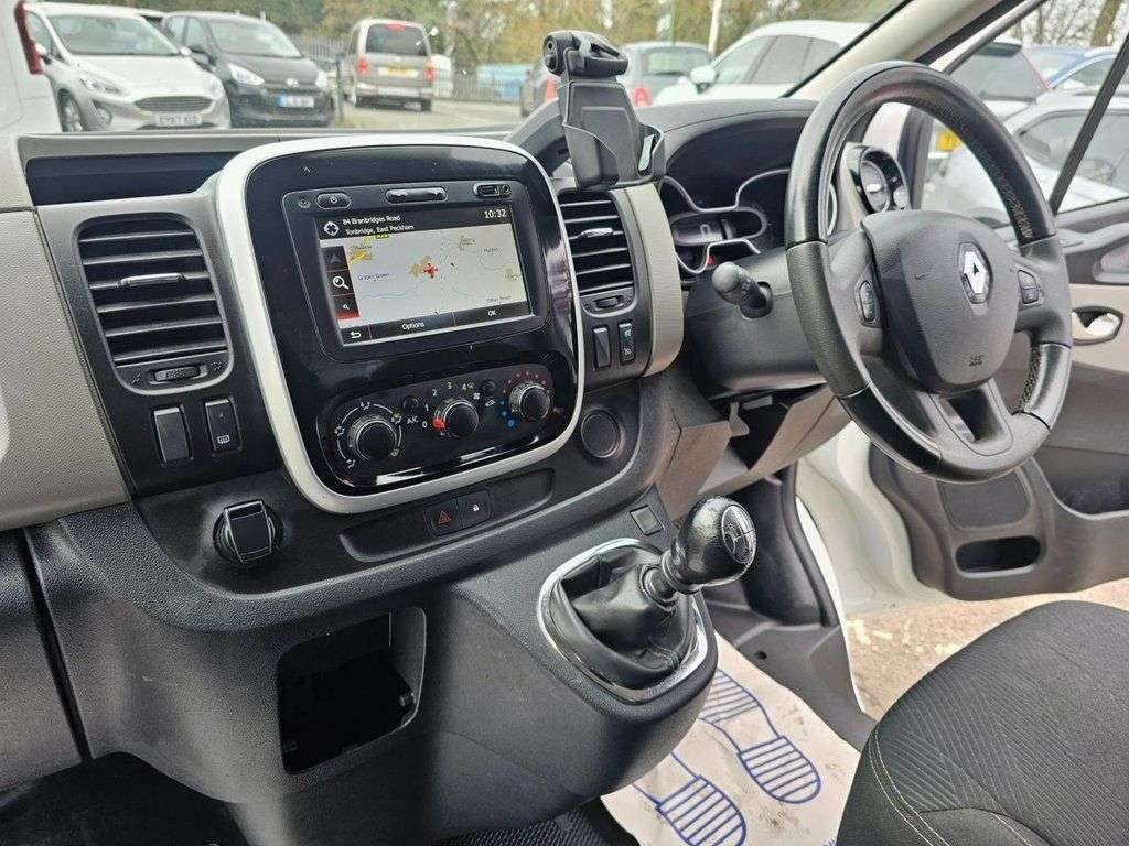 2019 RENAULT TRAFIC 2019 RENAULT TRAFIC