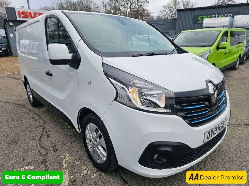 A 2019 RENAULT TRAFIC White 1.6 dCi 27 Sport Nav Euro 6 panel van, 62,000 miles, ULEZ compliant, A 2019 RENAULT TRAFIC White 1.6 dCi 27 Sport Nav Euro 6 panel van, 62,000 miles, ULEZ compliant,