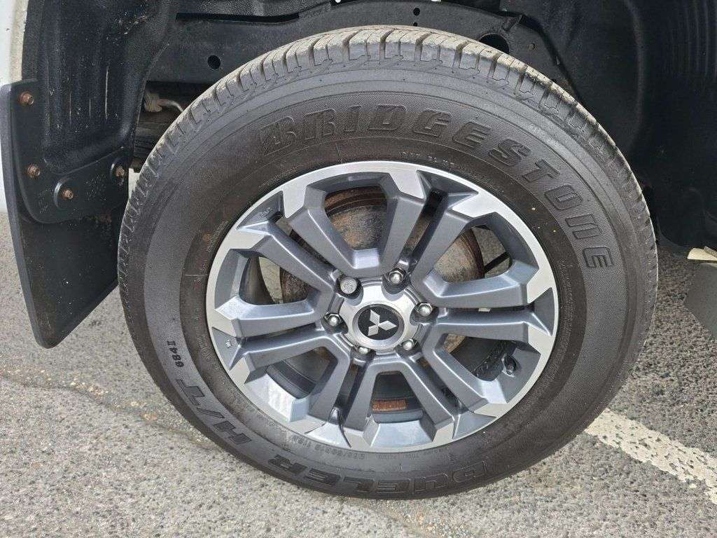 2020 MITSUBISHI L200 2020 MITSUBISHI L200