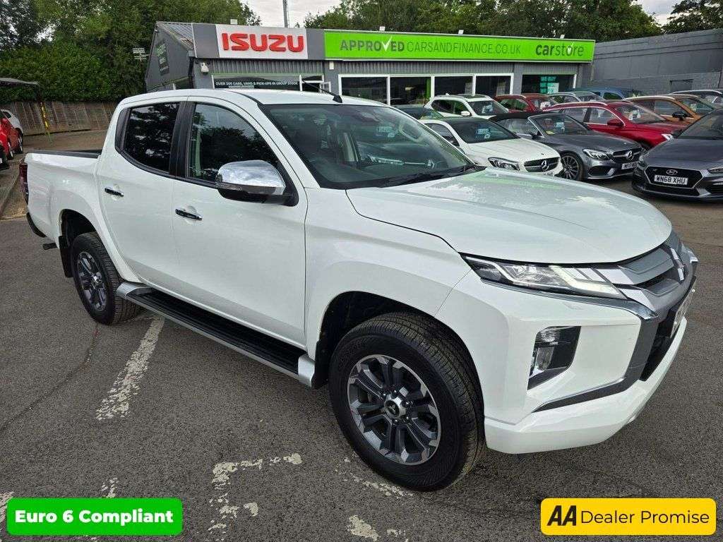 A 2020 MITSUBISHI L200 2.2 DI-D DC Warrior, 67,700 miles, 4WD 6-speed manual, Apple CarPlay, Andro A 2020 MITSUBISHI L200 2.2 DI-D DC Warrior, 67,700 miles, 4WD 6-speed manual, Apple CarPlay, Andro