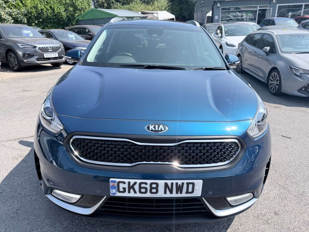 A 2018 KIA NIRO Blue 1.6h GDi 3 SUV, 30,140 miles, Euro 6 hybrid, Automatic, JBL audio, Sat A 2018 KIA NIRO Blue 1.6h GDi 3 SUV, 30,140 miles, Euro 6 hybrid, Automatic, JBL audio, Sat
