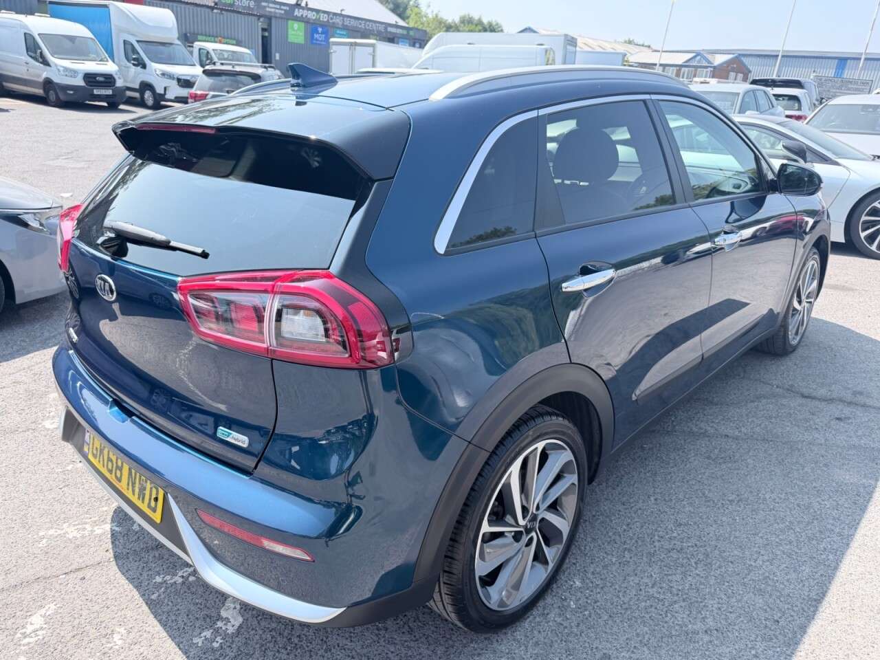 2018 KIA NIRO 2018 KIA NIRO
