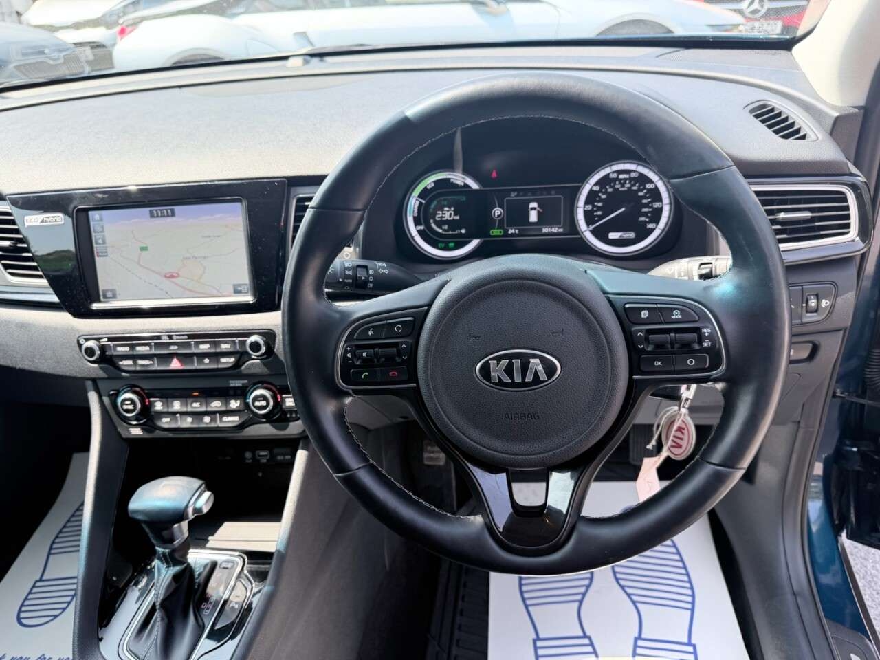 2018 KIA NIRO 2018 KIA NIRO