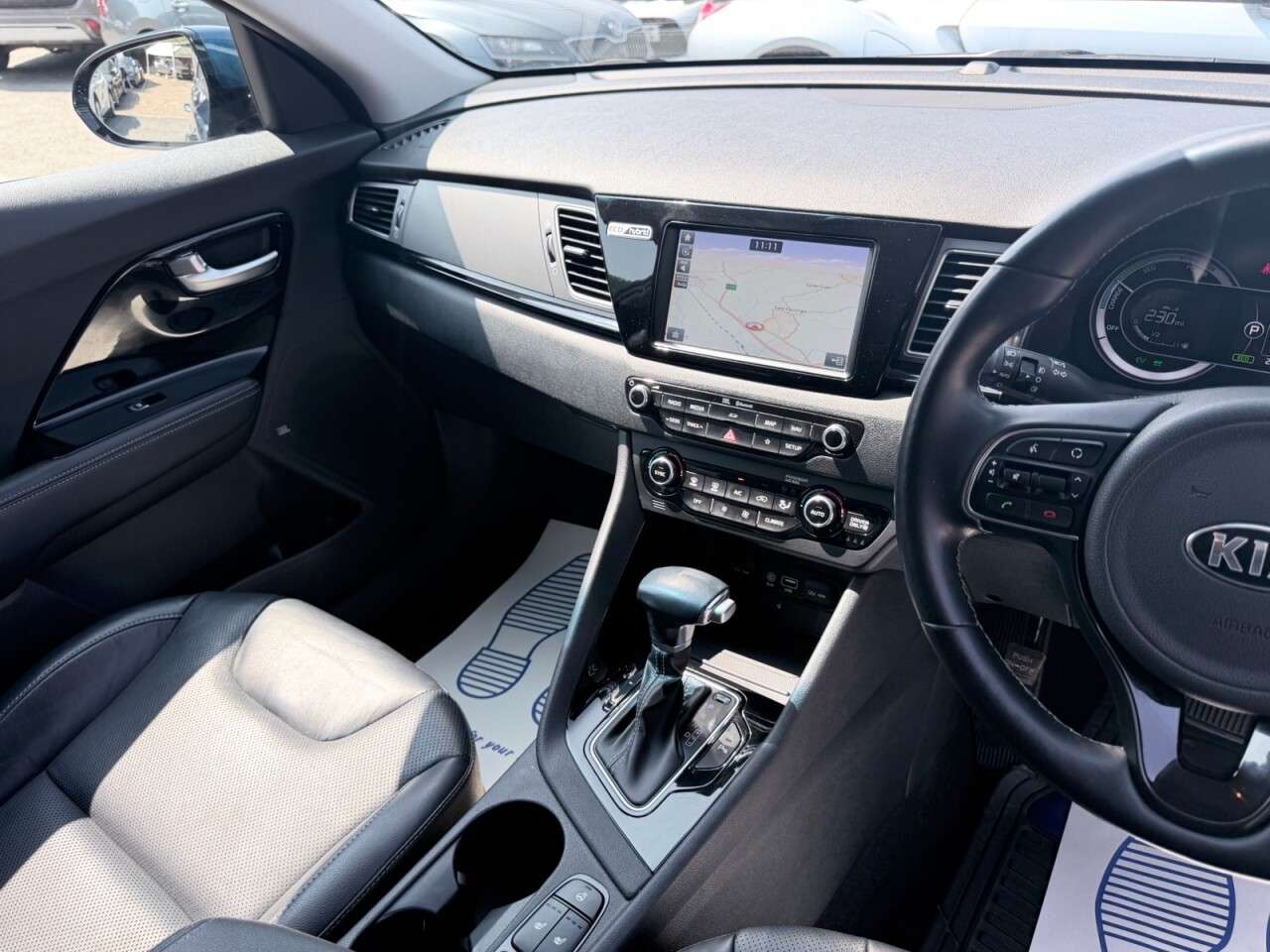 2018 KIA NIRO 2018 KIA NIRO
