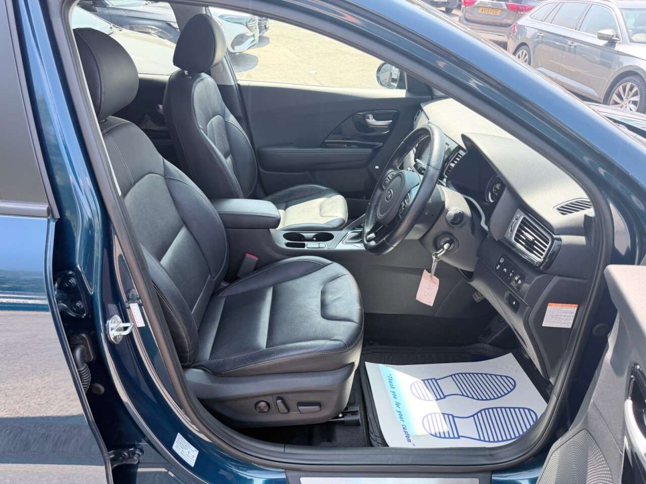 2018 KIA NIRO 2018 KIA NIRO