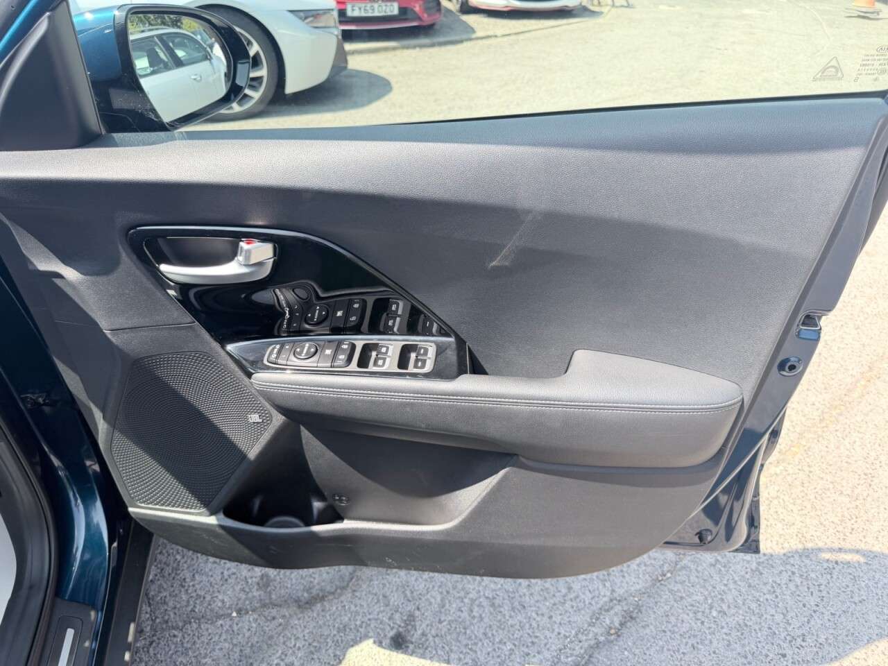 2018 KIA NIRO 2018 KIA NIRO