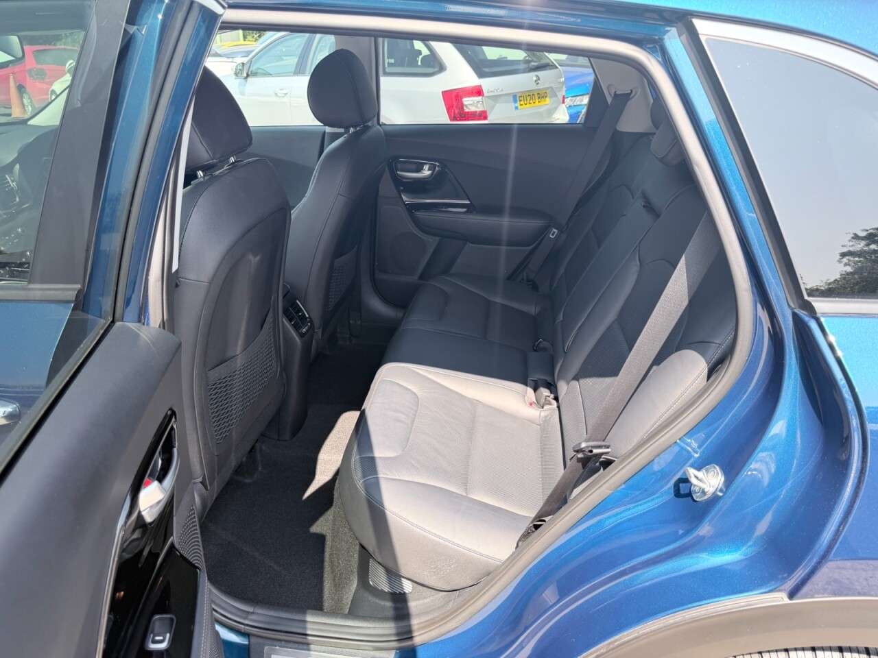 2018 KIA NIRO 2018 KIA NIRO