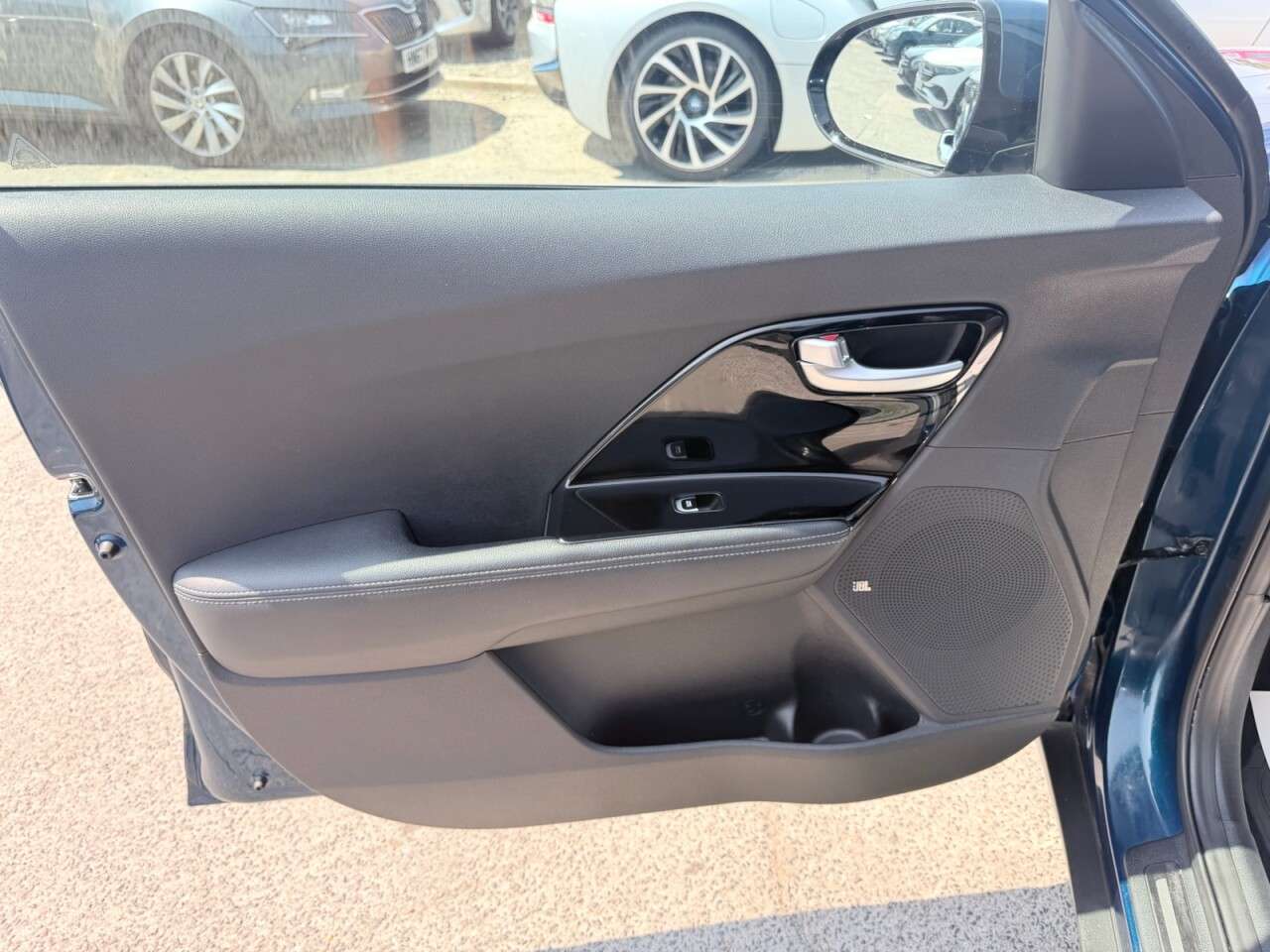 2018 KIA NIRO 2018 KIA NIRO