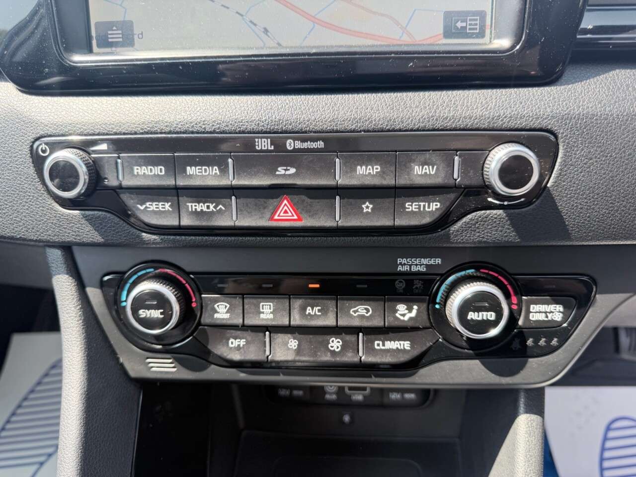 2018 KIA NIRO 2018 KIA NIRO
