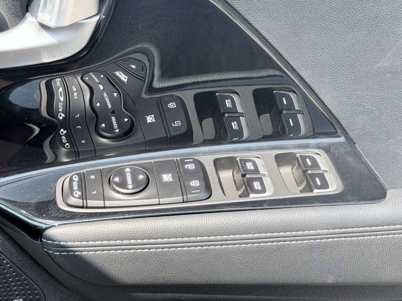 2018 KIA NIRO 2018 KIA NIRO