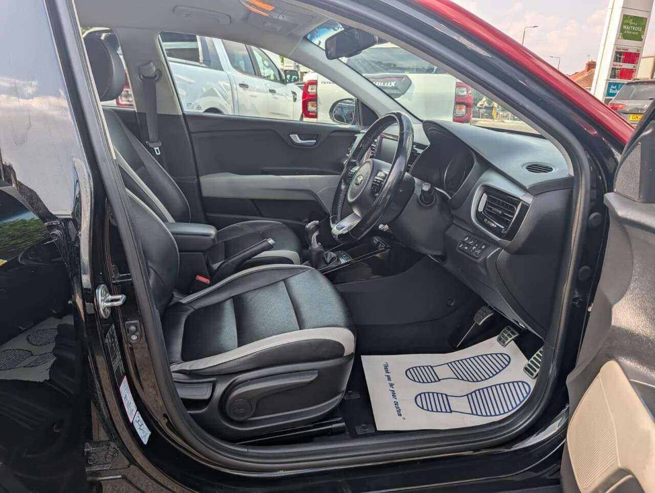 2020 KIA STONIC 2020 KIA STONIC