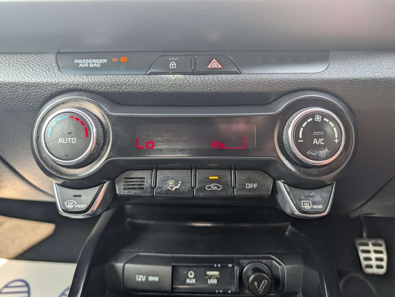 2020 KIA STONIC 2020 KIA STONIC