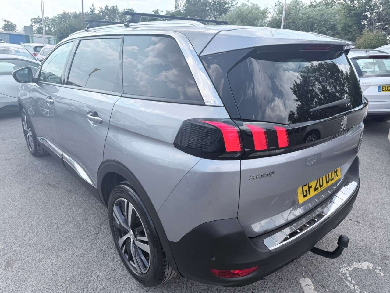 2020 PEUGEOT 5008 2020 PEUGEOT 5008