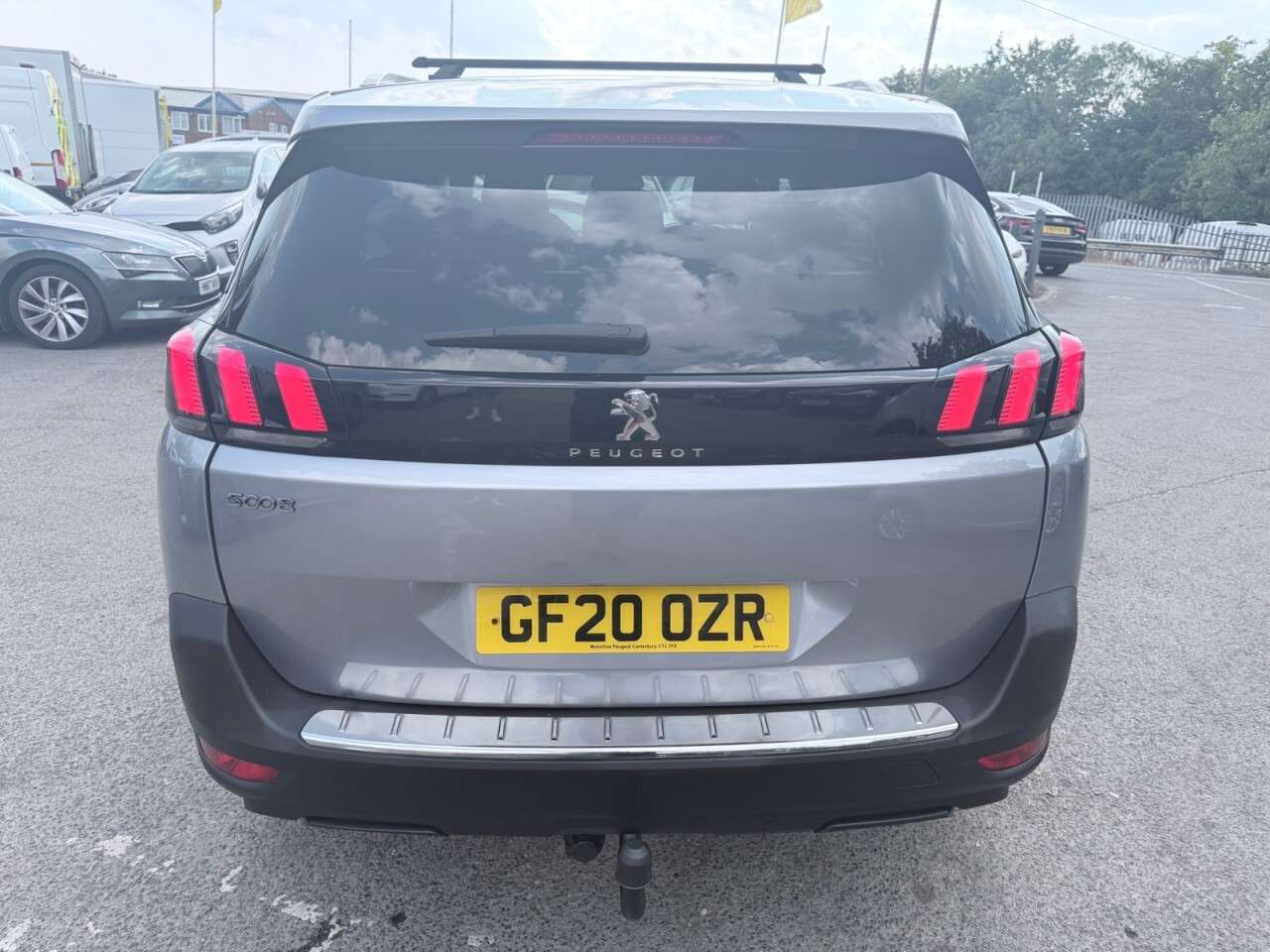 2020 PEUGEOT 5008 2020 PEUGEOT 5008