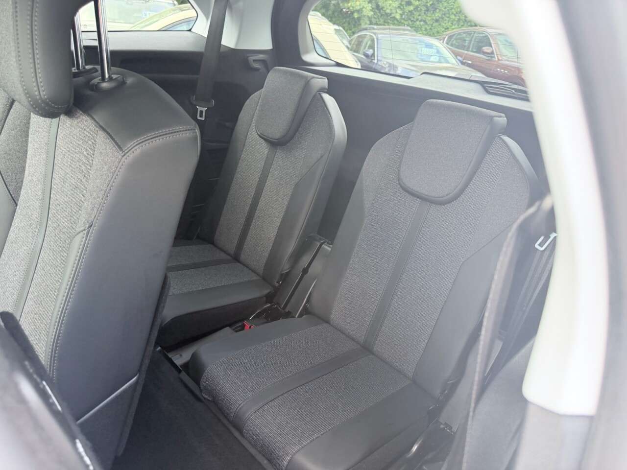 2020 PEUGEOT 5008 2020 PEUGEOT 5008