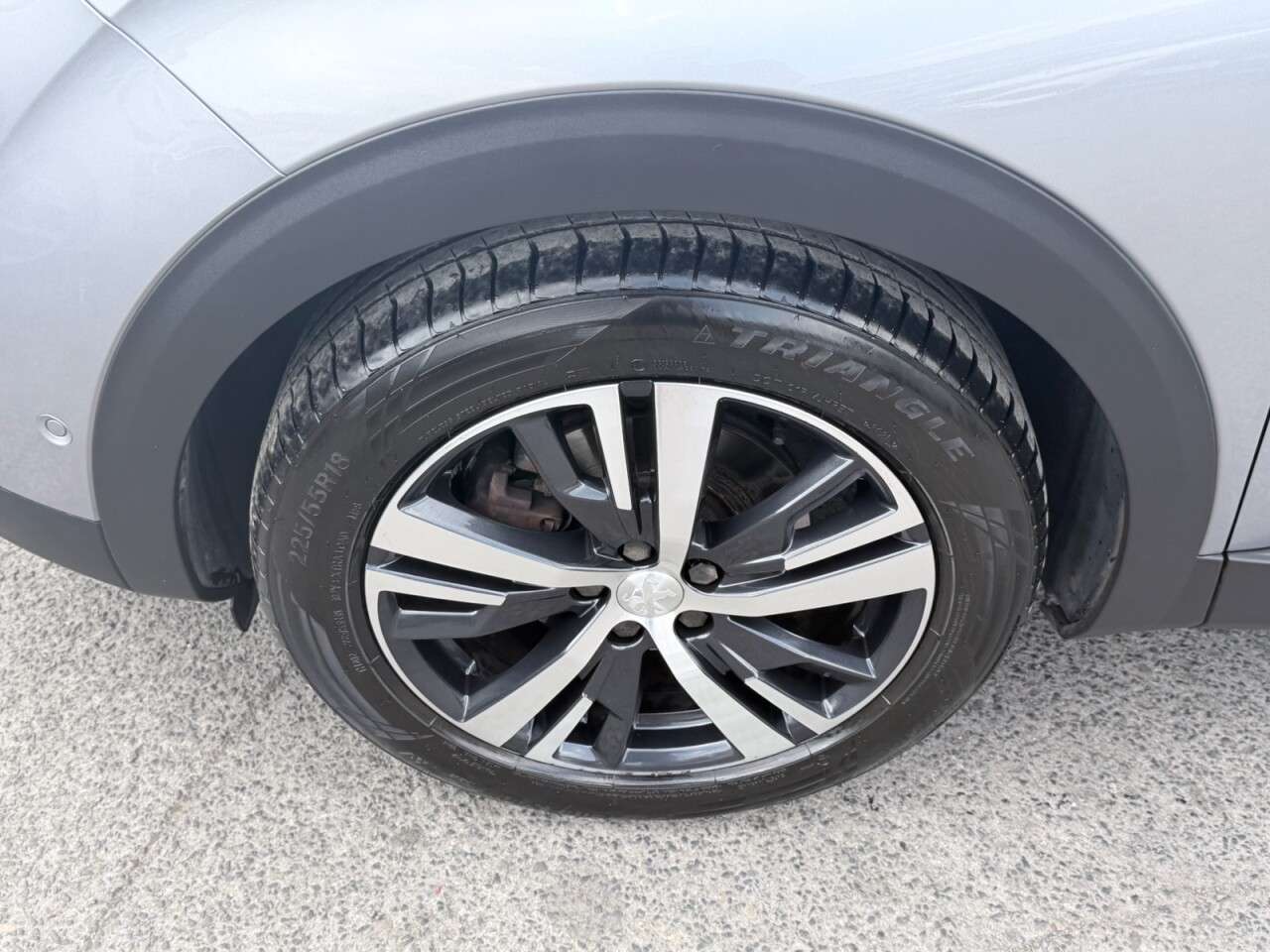 2020 PEUGEOT 5008 2020 PEUGEOT 5008