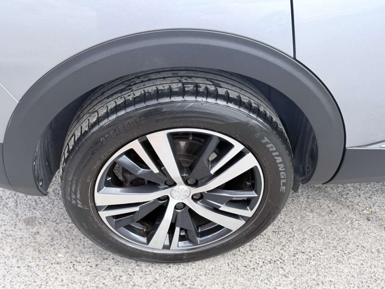 2020 PEUGEOT 5008 2020 PEUGEOT 5008