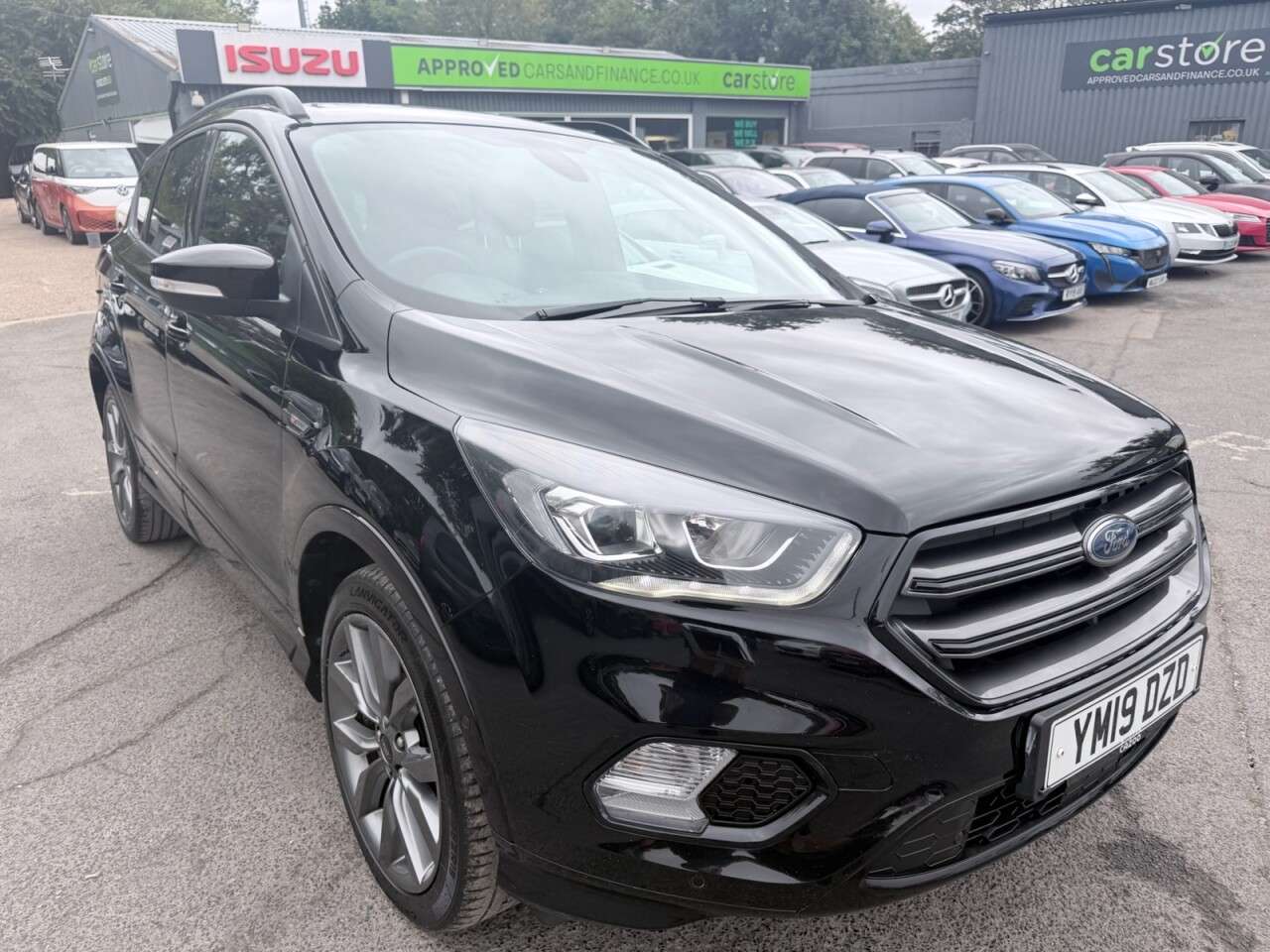 A 2019 FORD KUGA ST-LINE EDITION TDCI A 2019 FORD KUGA ST-LINE EDITION TDCI