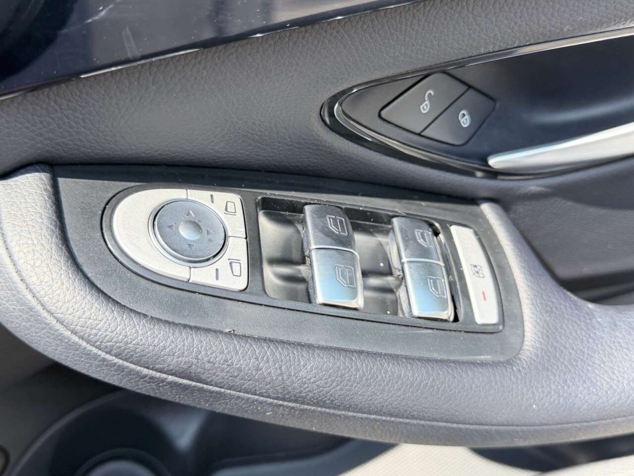 2017 MERCEDES-BENZ C CLASS 2017 MERCEDES-BENZ C CLASS