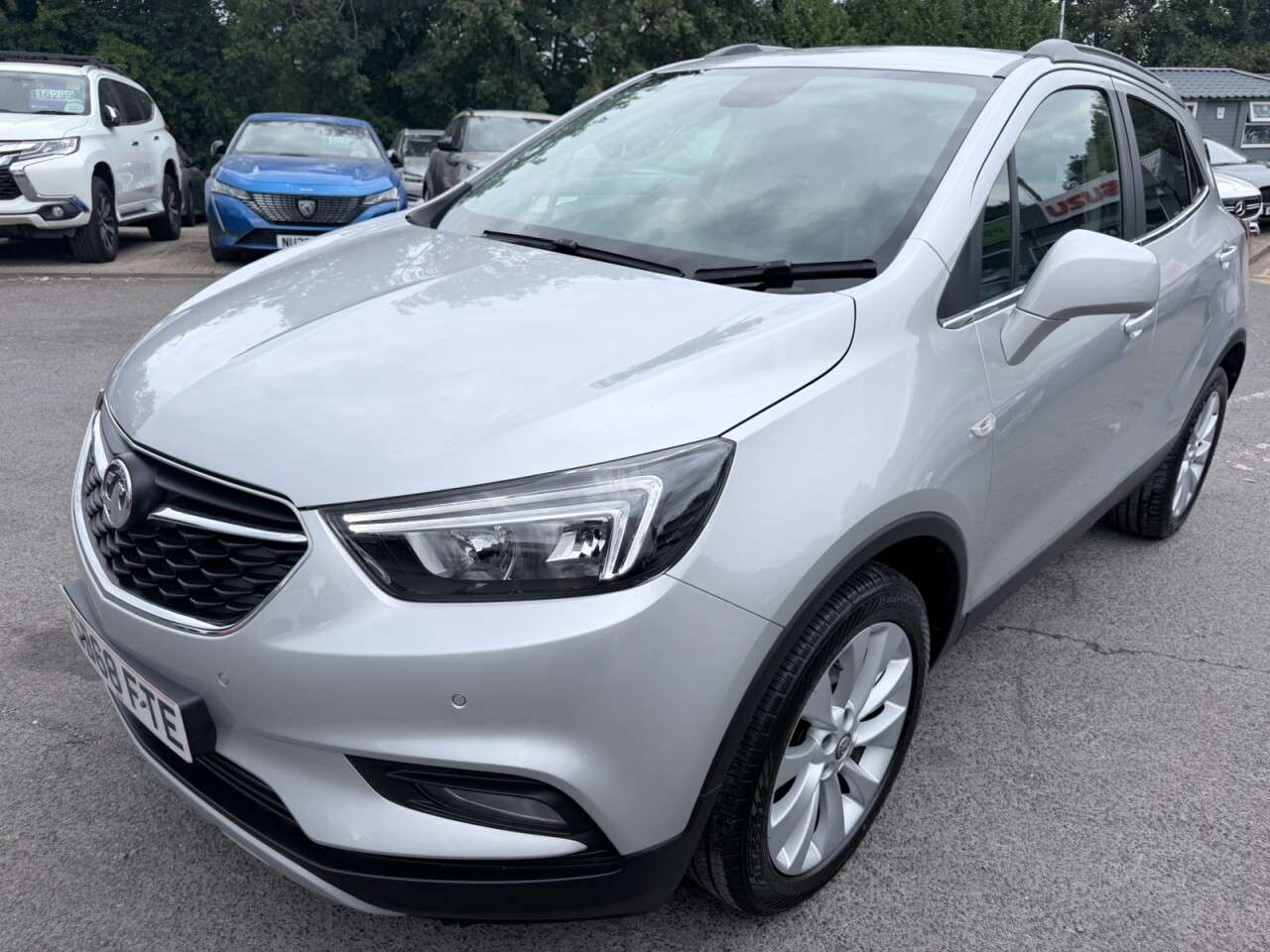 A 2019 VAUXHALL MOKKA X Silver 1.4i Turbo Elite SUV, 54,900 miles, Euro 6, 6-Speed manual, CarPlay/ A 2019 VAUXHALL MOKKA X Silver 1.4i Turbo Elite SUV, 54,900 miles, Euro 6, 6-Speed manual, CarPlay/