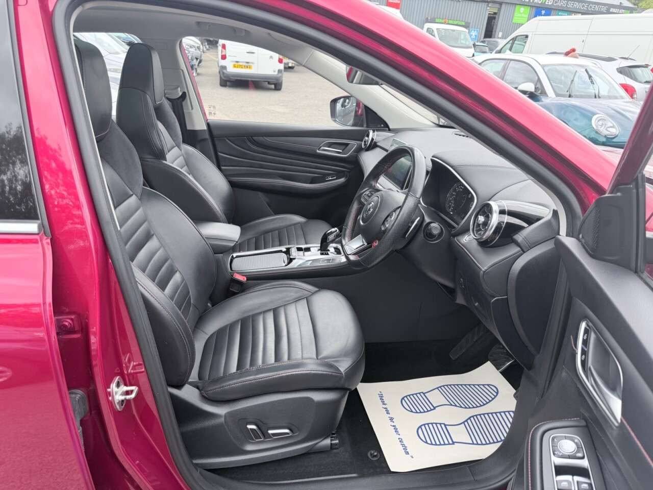 2021 MG MG HS 2021 MG MG HS