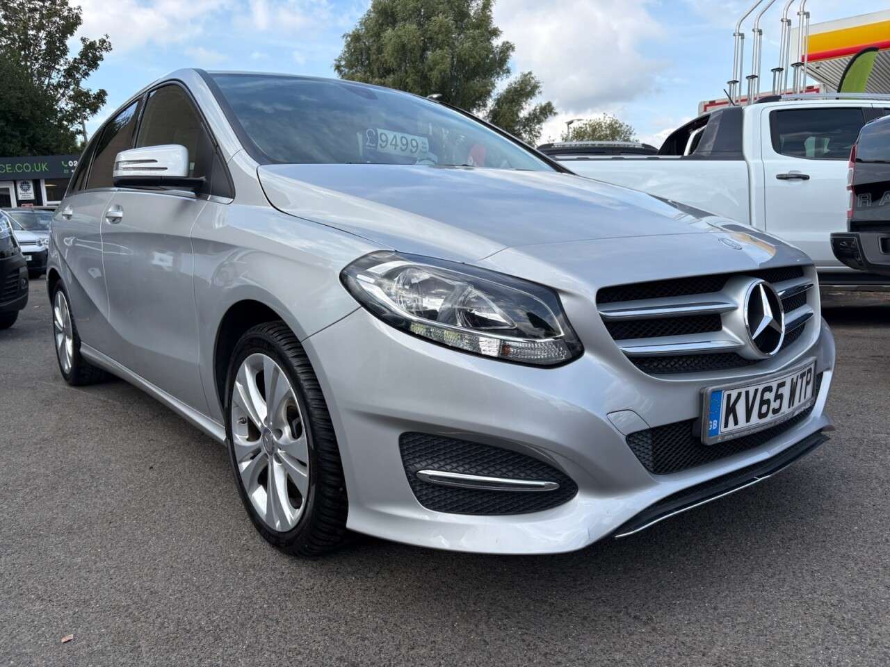 A 2015 MERCEDES-BENZ B CLASS Silver B180d Sport MPV, 53,610 miles, Euro 6, Automatic, Sat nav, Reverse c A 2015 MERCEDES-BENZ B CLASS Silver B180d Sport MPV, 53,610 miles, Euro 6, Automatic, Sat nav, Reverse c