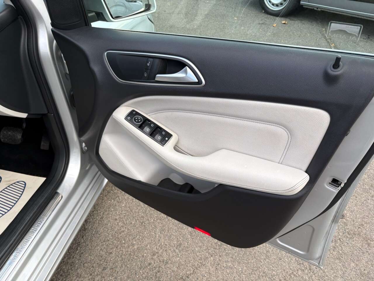 2015 MERCEDES-BENZ B CLASS 2015 MERCEDES-BENZ B CLASS