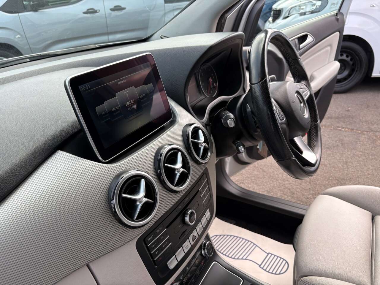 2015 MERCEDES-BENZ B CLASS 2015 MERCEDES-BENZ B CLASS