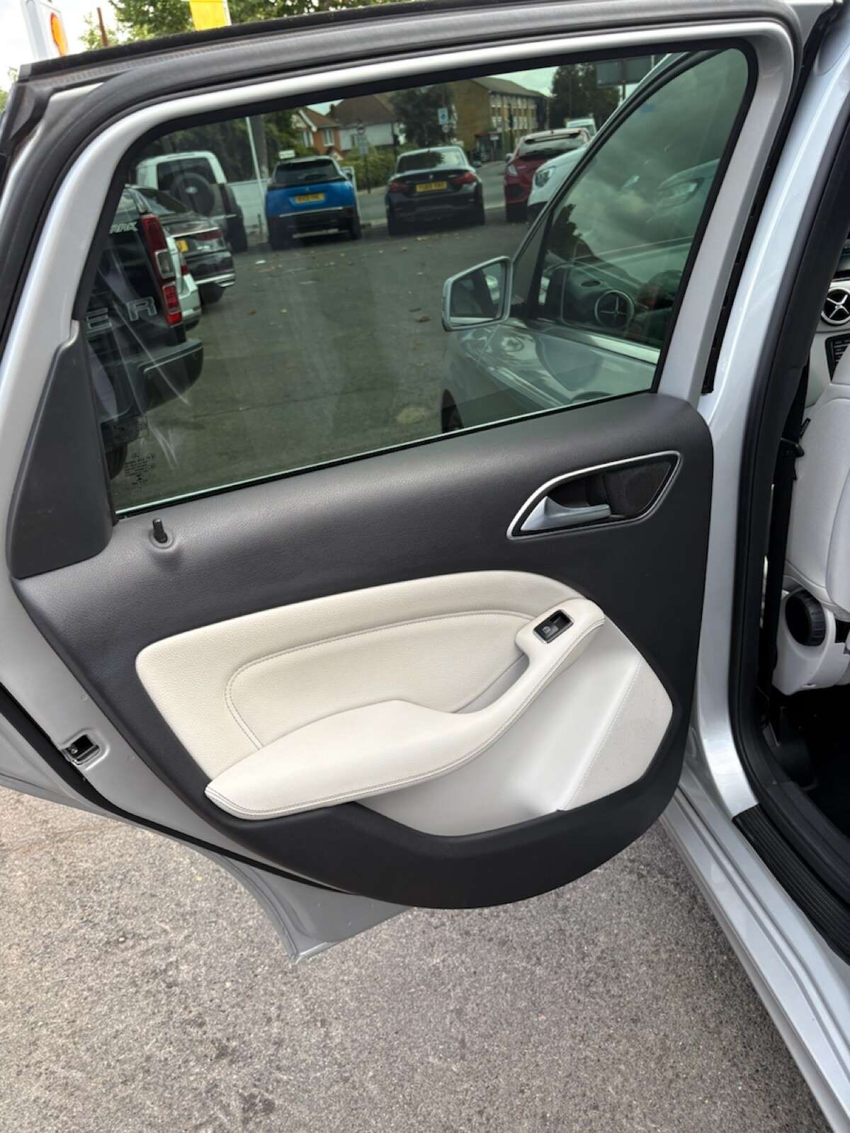 2015 MERCEDES-BENZ B CLASS 2015 MERCEDES-BENZ B CLASS