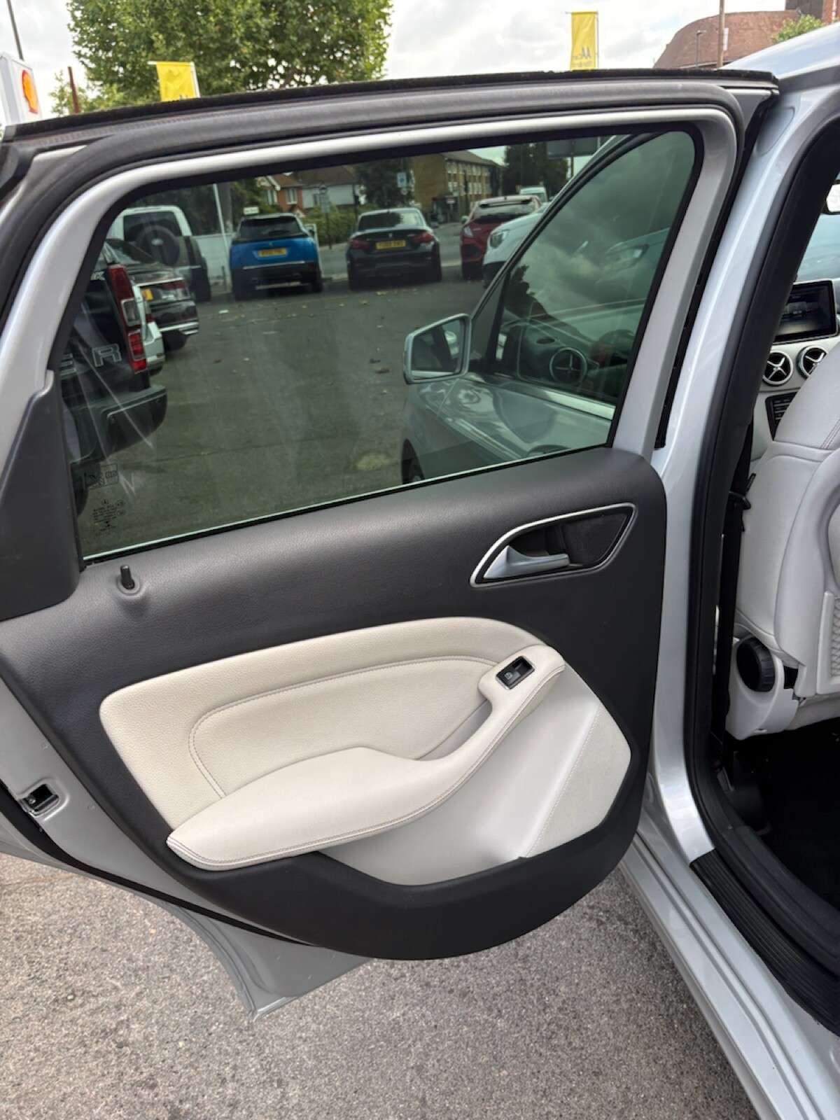 2015 MERCEDES-BENZ B CLASS 2015 MERCEDES-BENZ B CLASS