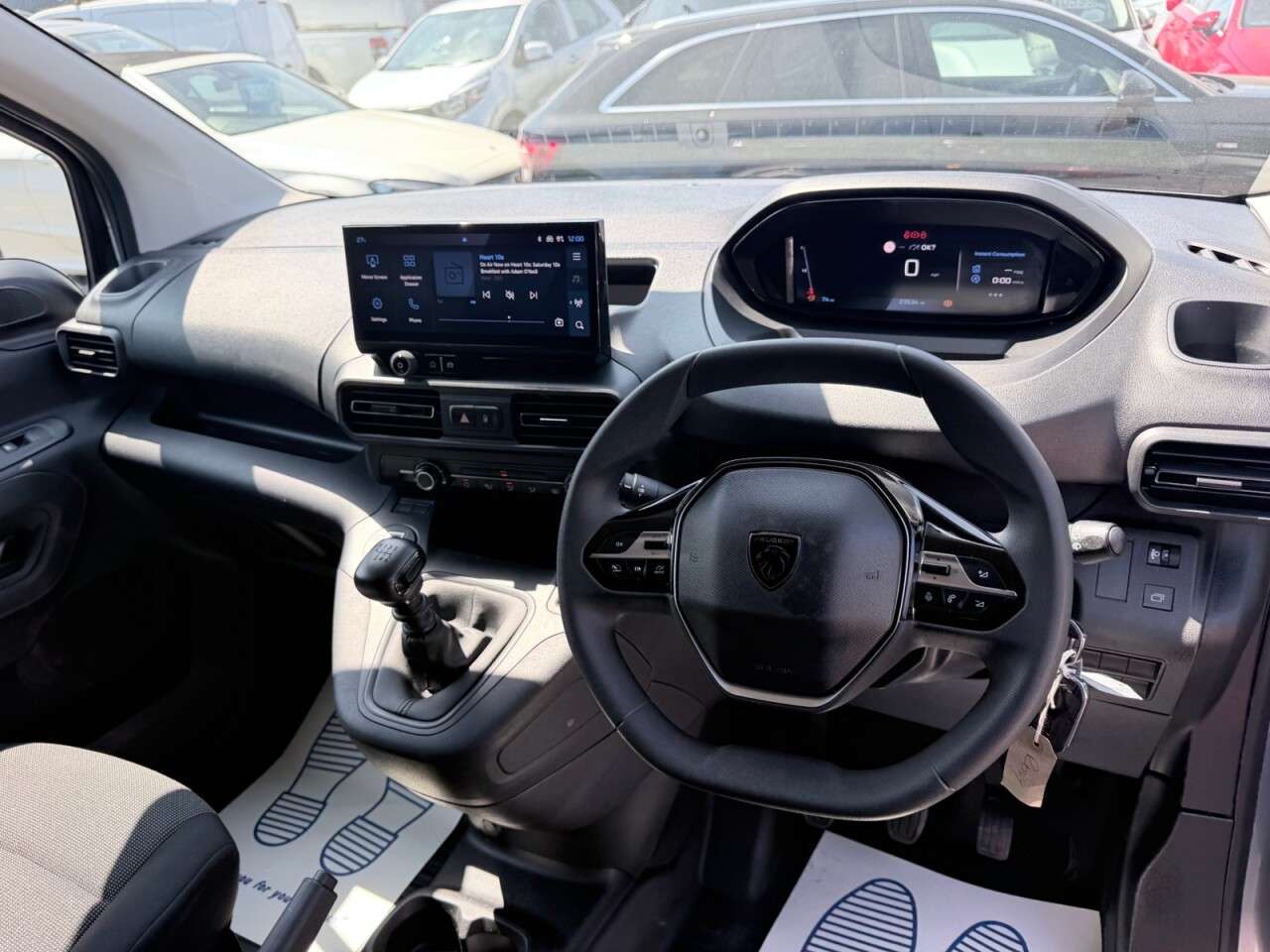 2024 PEUGEOT PARTNER 2024 PEUGEOT PARTNER