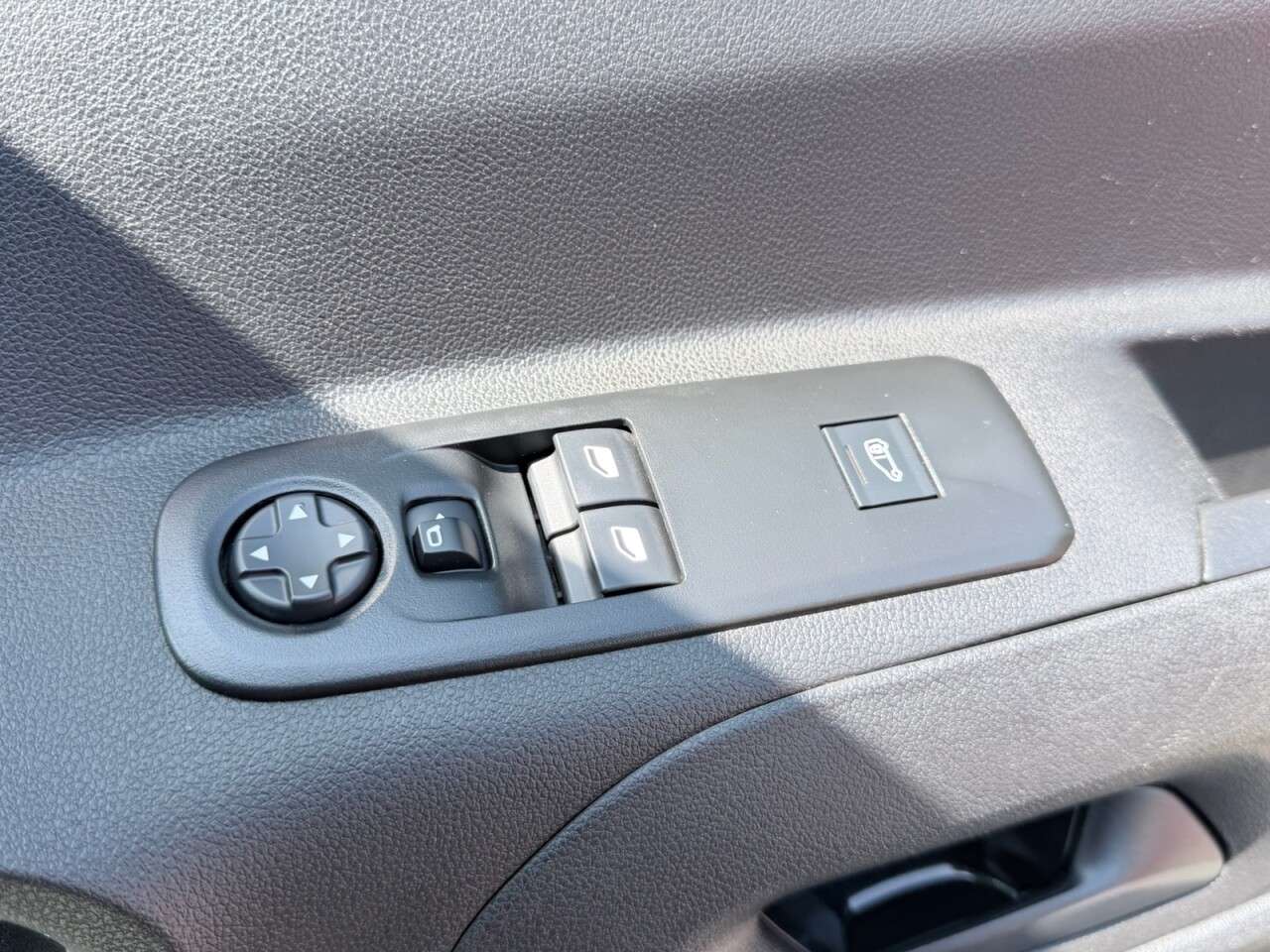 2024 PEUGEOT PARTNER 2024 PEUGEOT PARTNER