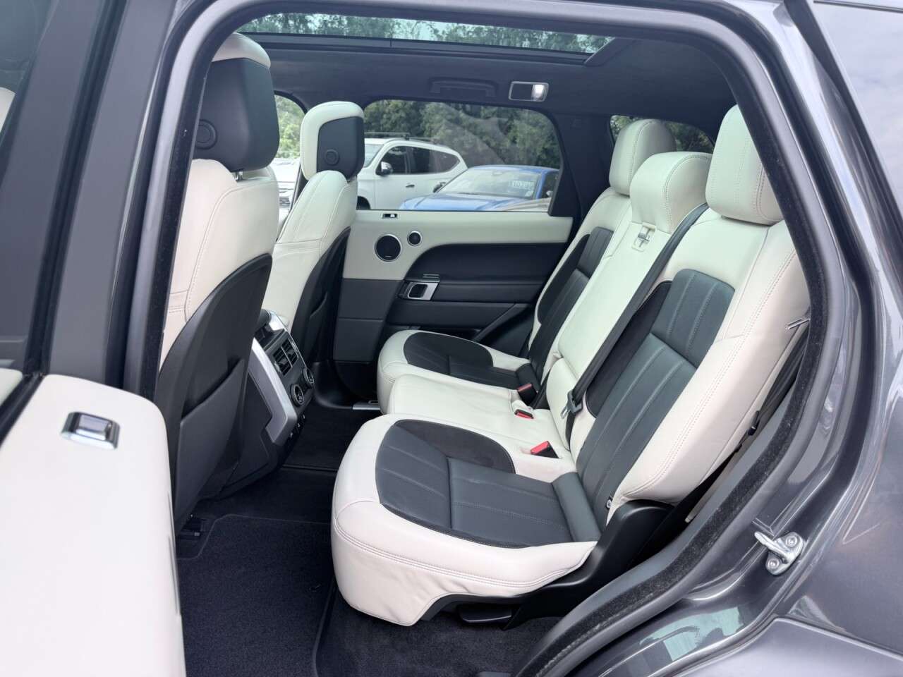 2019 LAND ROVER RANGE ROVER SPORT 2019 LAND ROVER RANGE ROVER SPORT