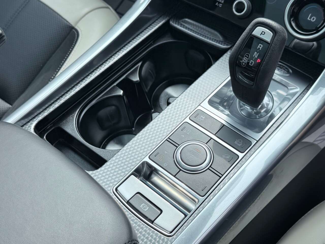 2019 LAND ROVER RANGE ROVER SPORT 2019 LAND ROVER RANGE ROVER SPORT