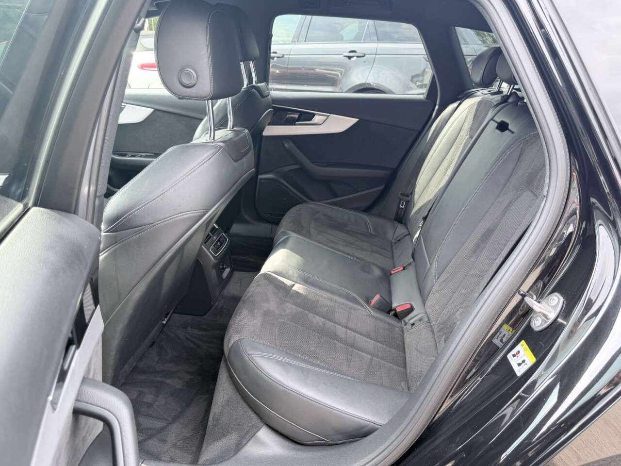 2020 AUDI A4 AVANT 2020 AUDI A4 AVANT