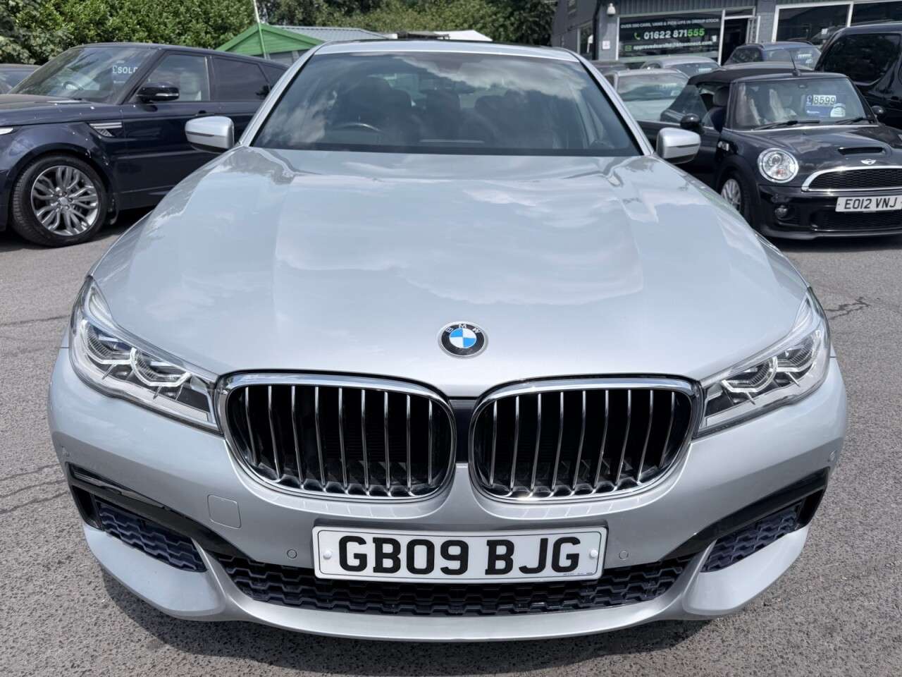 A 2016 BMW 7 SERIES Silver 730d M Sport xDrive, 56,500 miles, Euro 6, Automatic, Heads Up Displ A 2016 BMW 7 SERIES Silver 730d M Sport xDrive, 56,500 miles, Euro 6, Automatic, Heads Up Displ