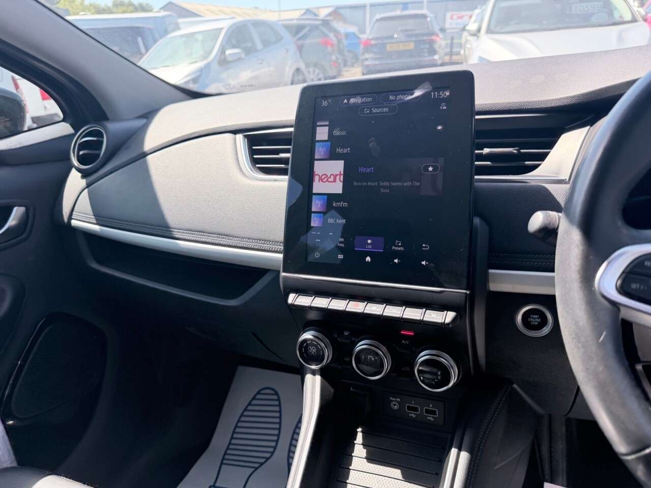 2023 RENAULT ZOE 2023 RENAULT ZOE