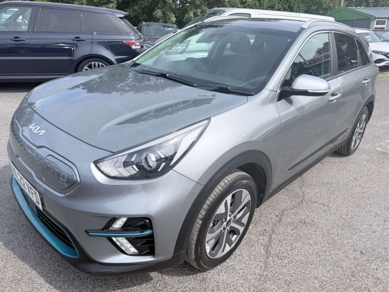 A 2022 KIA NIRO Grey 64kWh 2 SUV EV, 54,070 miles, Automatic, CarPlay/Android Auto, Rear ca A 2022 KIA NIRO Grey 64kWh 2 SUV EV, 54,070 miles, Automatic, CarPlay/Android Auto, Rear ca