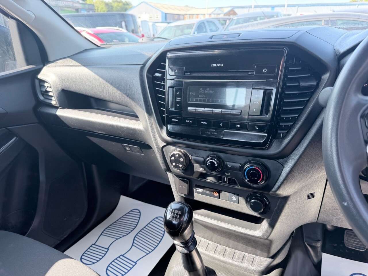 2021 ISUZU D-MAX 2021 ISUZU D-MAX